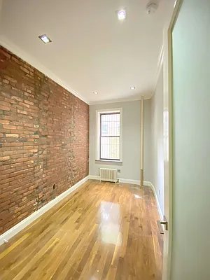 Rented by Highline Residential | media 3