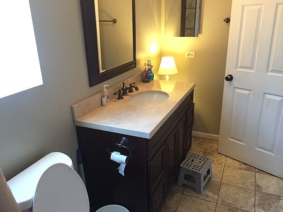 3rd image of 3022 Bloomfield Dr
