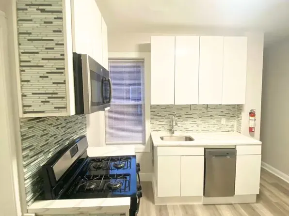 5304 Palisade Avenue image 1 of 9