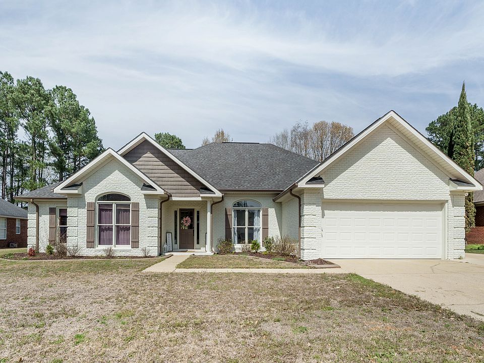 1st image of 1436 Paxton Cir