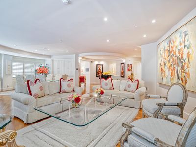 2402 E Esplanade Ln UNIT 202, Phoenix, AZ, 85016
