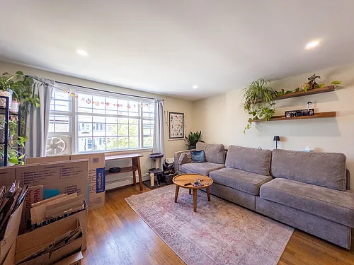 115 Bellvale St #2 Photo 1