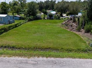 1043 Shawnee Ave, Labelle, FL 33935