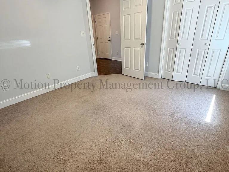 6920 Northside Dr — Photo 9