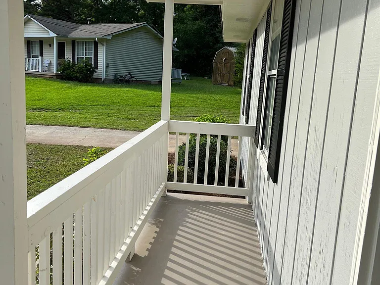 16 Traylor St — Photo 10
