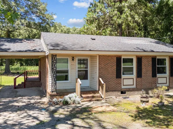 235 Poor Road, Scotland Neck, NC 27874