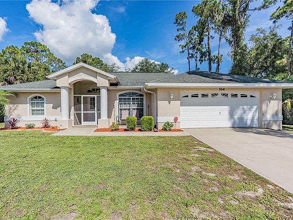 4th image of 5641 Mac Caughey Dr