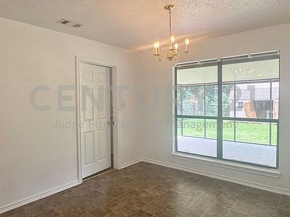 3rd image of 211 Anchor Ln