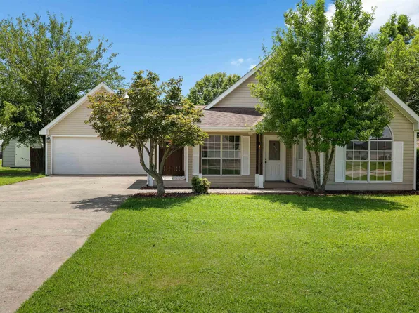 1217 Pauline St, Trumann, AR 72472