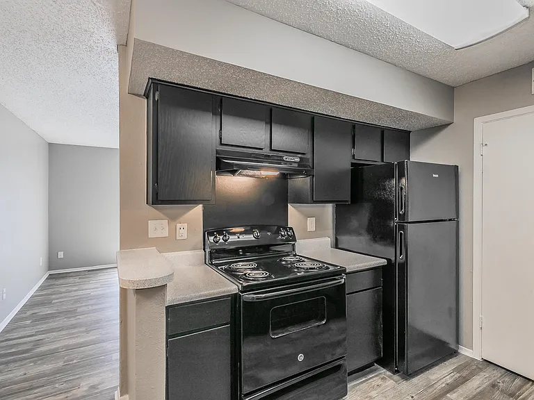Station 121 at Town Center Apartments — Photo 108