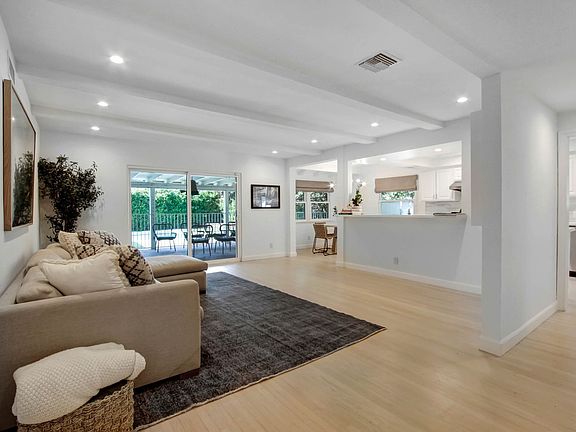 2nd image of 4737 Santa Lucia Dr