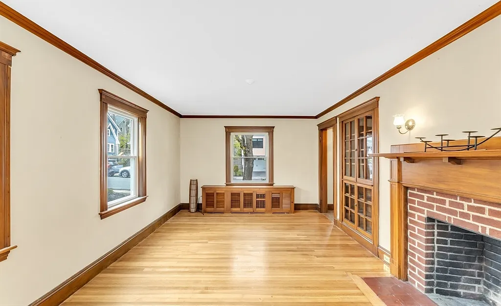 3 bed, 1.5 bath, 1500 sqft, $5,000 — Photo 4