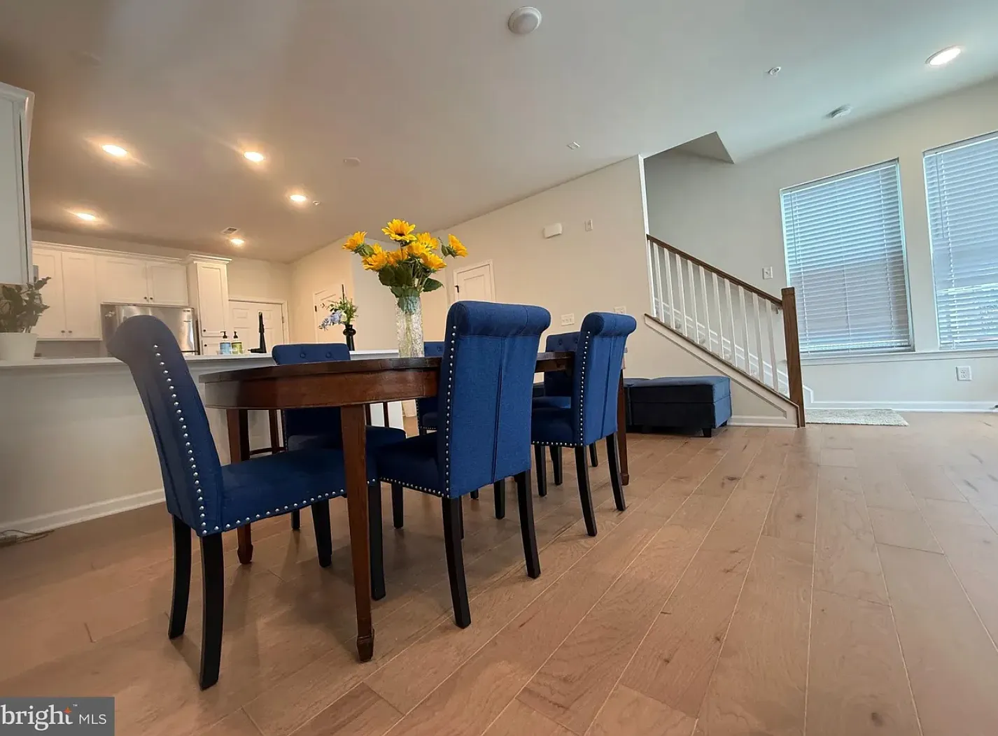 2 bed, 1300 sqft, $3,250 — Photo 3