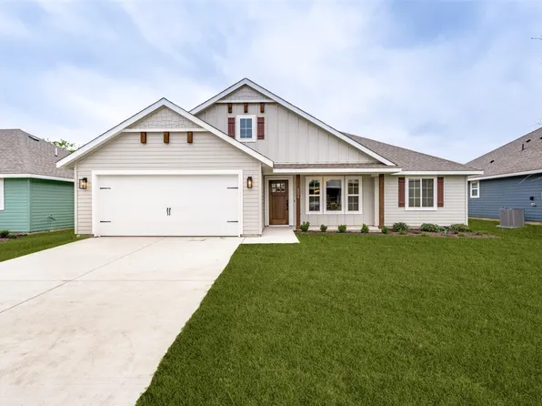 204 Walnut St, Whitesboro, TX 76273