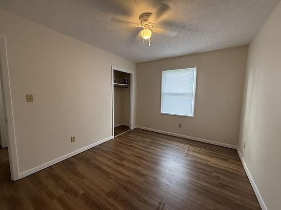 3rd image of 720 College Dr
