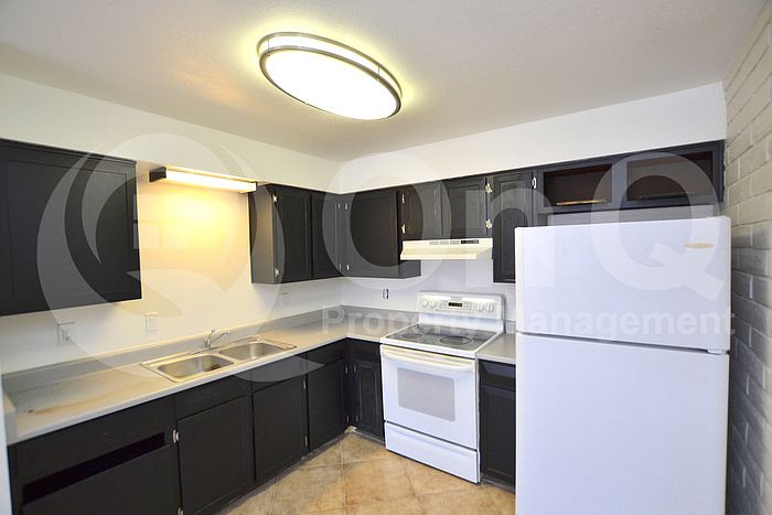 1st image of 28 E Ingram St APT B