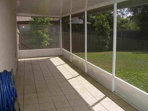 Screened Patio