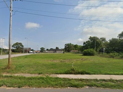 2377 Grant St, Gary, IN, 46404