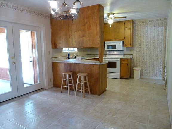 4th image of 763 Rock Eagle Ct