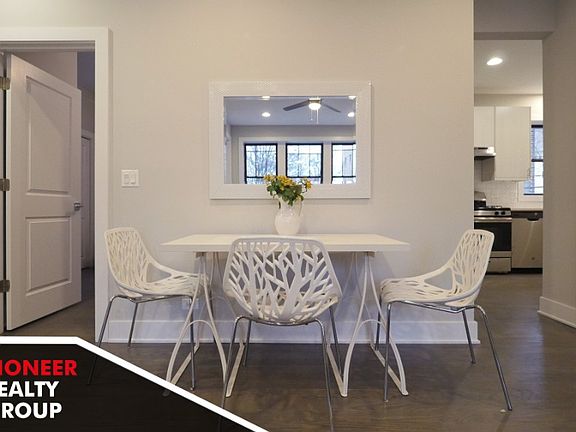 5th image of 2618 N Rockwell St #2618GDN