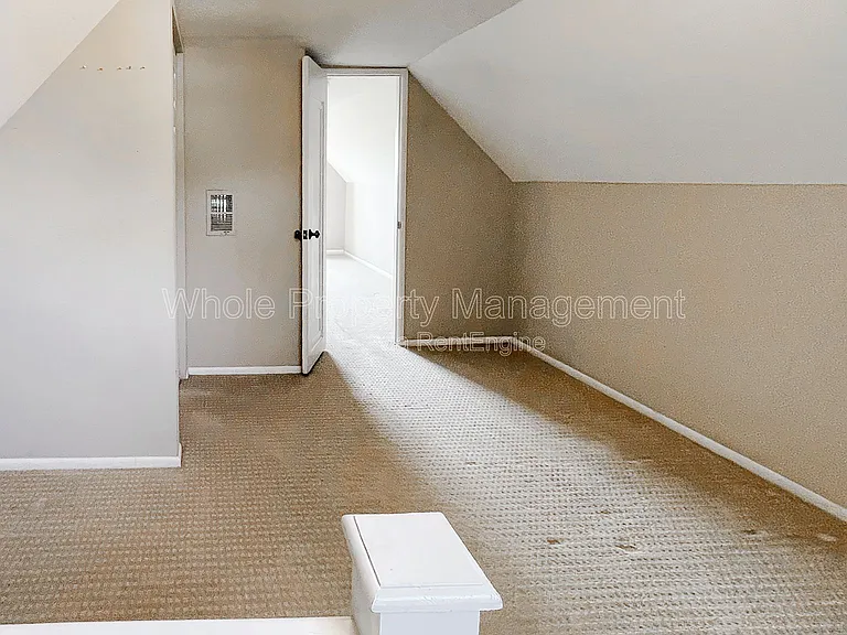 1733 W 39th Ave — Photo 13