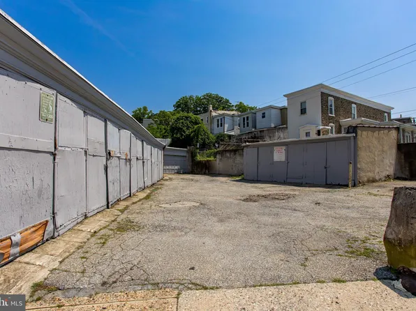 3811 Manayunk Ave, Philadelphia, PA 19128