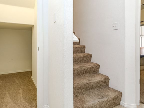 4th image of 49 Canyon Cliff Dr
