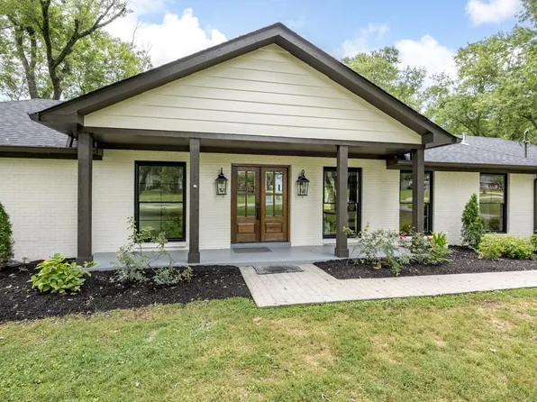 1408 Lipscomb Dr, Brentwood, TN 37027