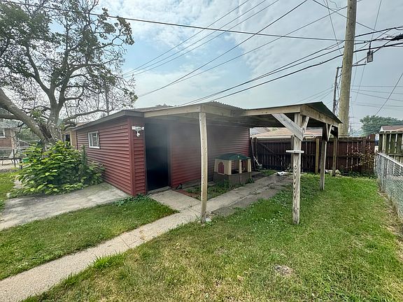 5th image of 3747 E 112th St