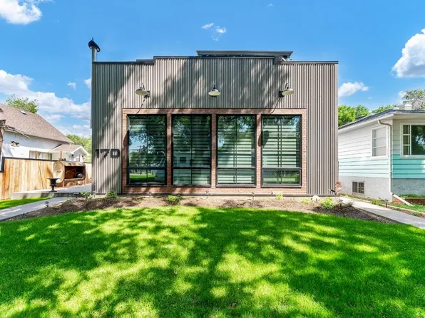 170 S 2nd St NW, Medicine Hat, AB T1A 6J3