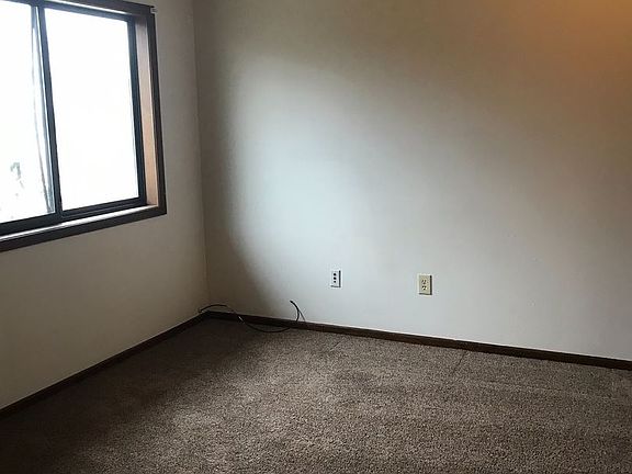 3rd image of 4731 Circle Shore Dr SE