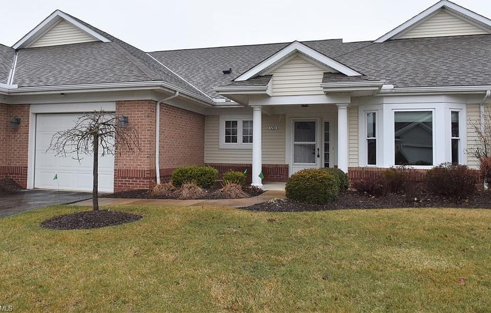 1st image of 5281 Clover Dr