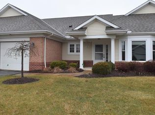 5281 Clover Dr, Sheffield Village, OH 44035