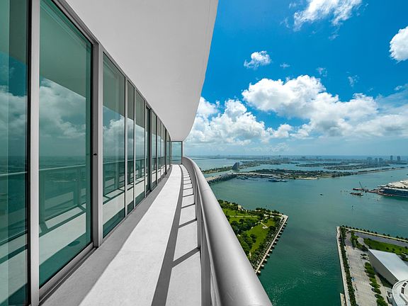 4th image of 888 Biscayne Blvd APT 5308
