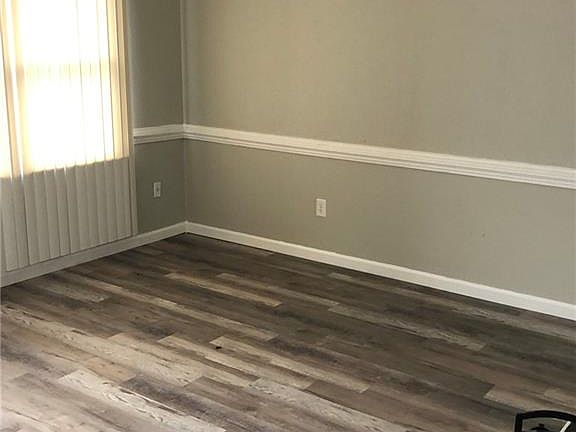 4th image of 5768 Rivermill Cir