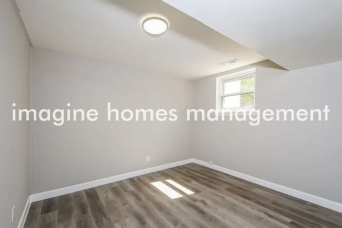 156 Oakside Ln — Photo 12