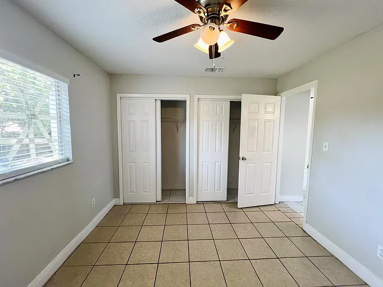 437 Kee St — Photo 12