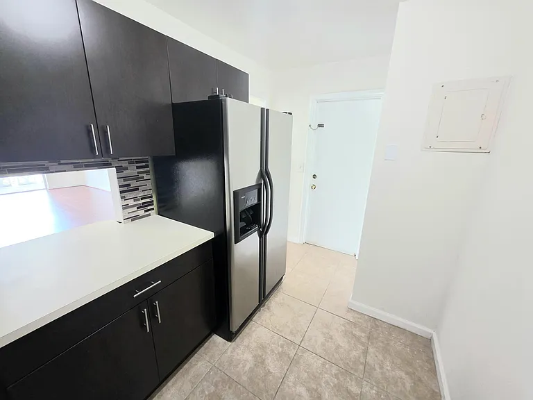 4200 NW 3rd Ct #313 — Photo 3