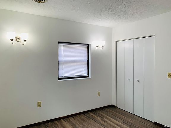 4th image of 1129 W 20th St