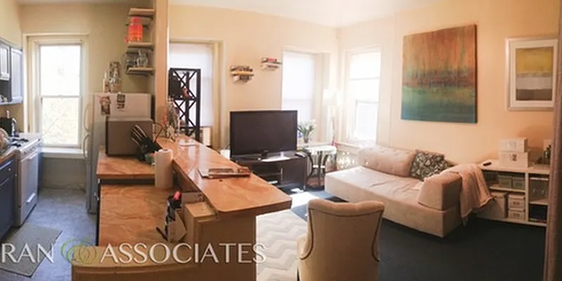 Rented by Farran & Associates | media 61