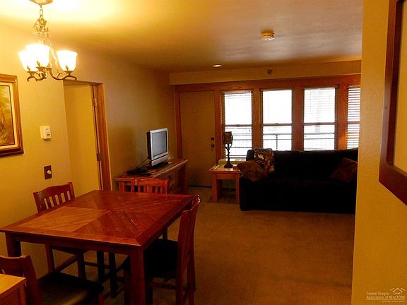 4th image of 18575 SW Century Dr #1723