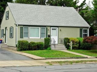 293 Tarkiln Hill Rd, New Bedford, MA 02745