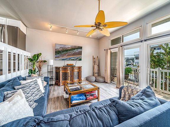 4th image of 700 Atlantic Ave #3