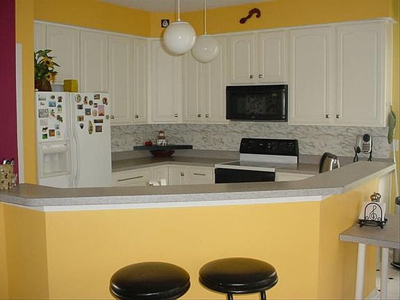 5th image of 1008 Wildwood Ln