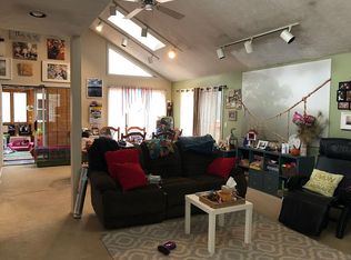 2523 Hawk View Ct, Pocono Lake, PA 18347