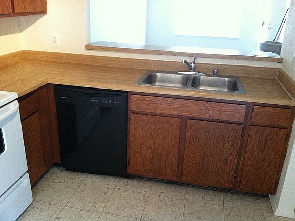 4th image of 462 Purdue Ct APT B