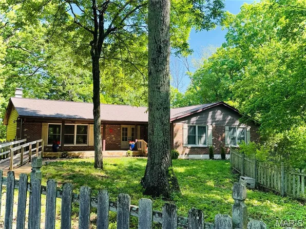3830 Dutch Hollow Ln, Pacific, MO 63069