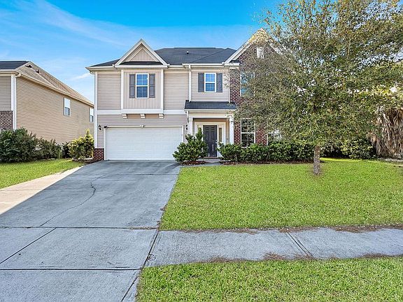 2nd image of 130 Winslow Cir