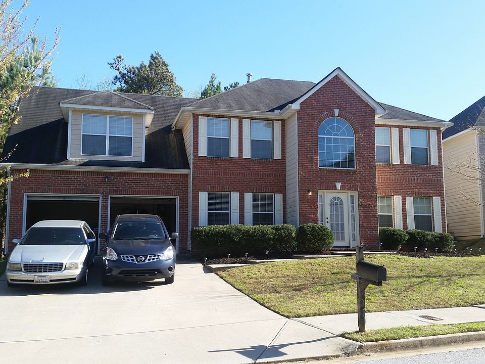 2nd image of 7050 Cavender Dr SW