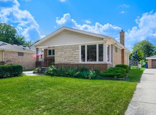 600 Willow St, Itasca, IL 60143